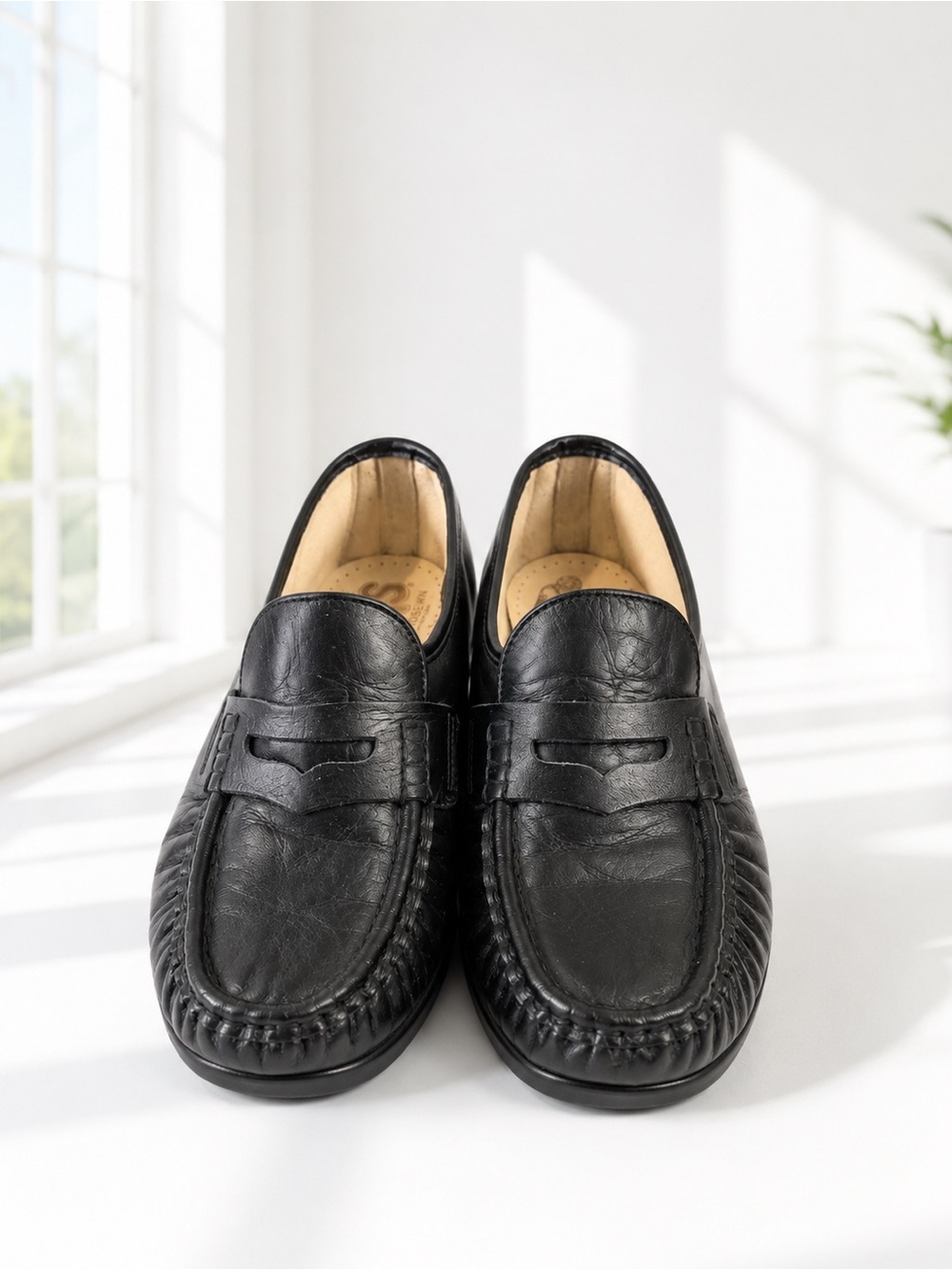 SAS Black Leather Penny Loafer Women’s Slip-On Handsewn Moccasins